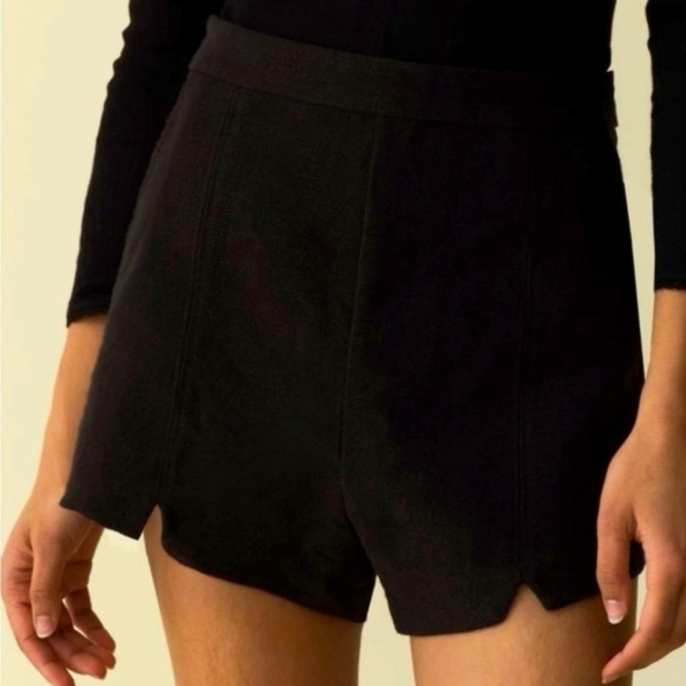 Doen Maeve Classic Black Women's Shorts